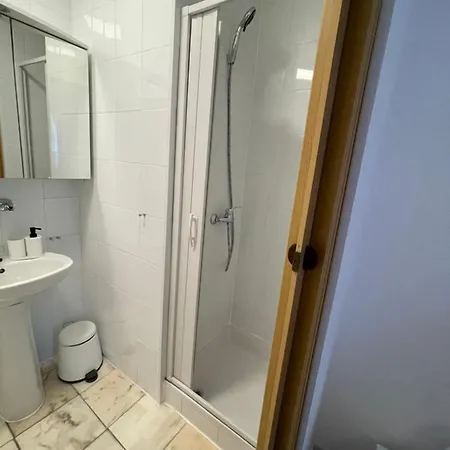 Enna 2 Perfect Location * מדולין
